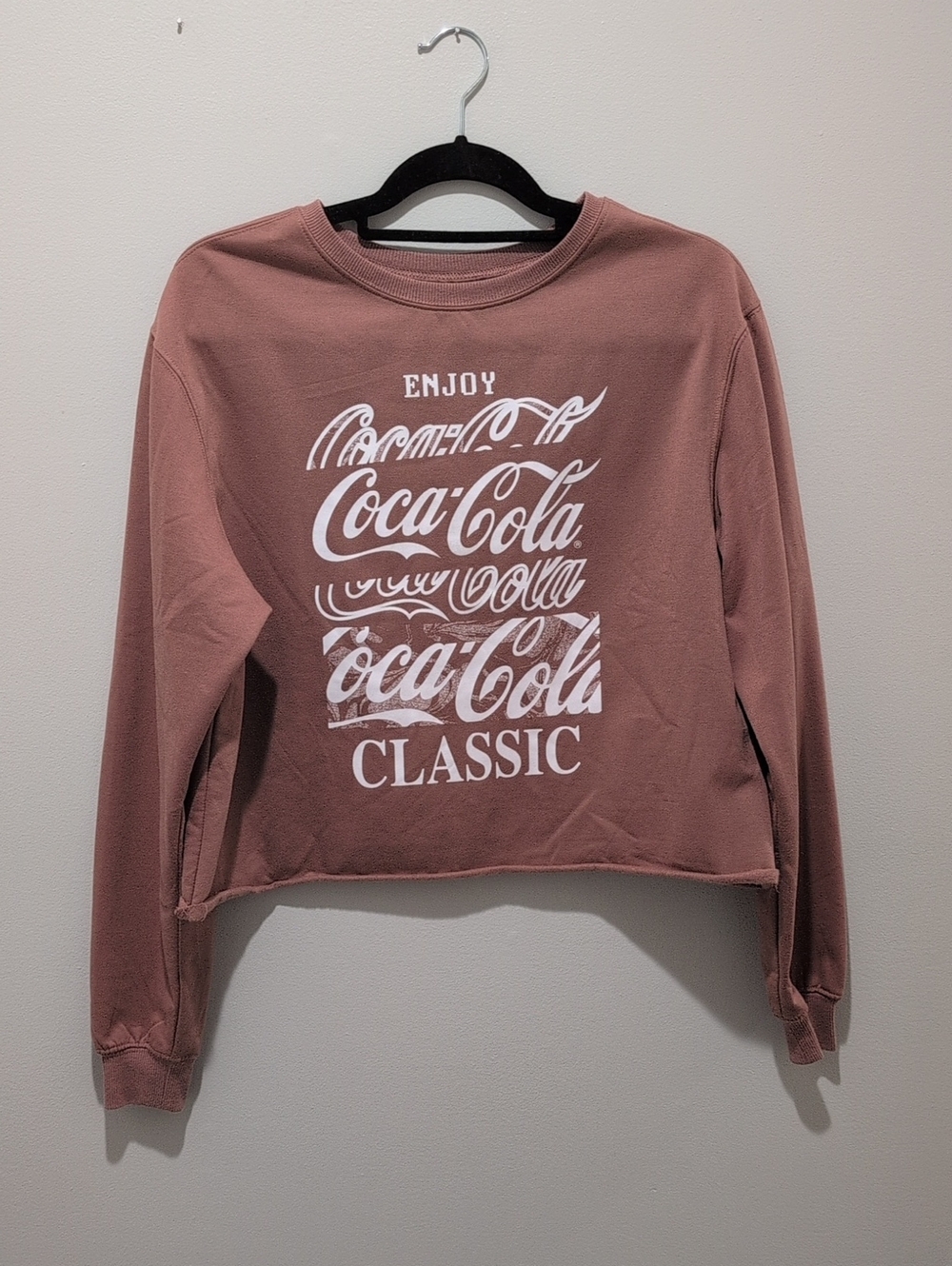 Coca Cola Women's Cropped Graphic Sweatshirt